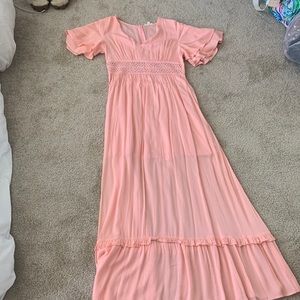 Short sleeve maxi dress - size large
